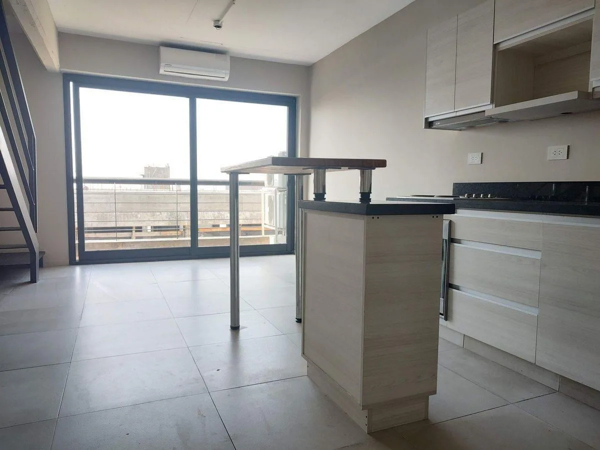 Departamento dúplex de 2 ambientes con 1 dormitorio en La Boca