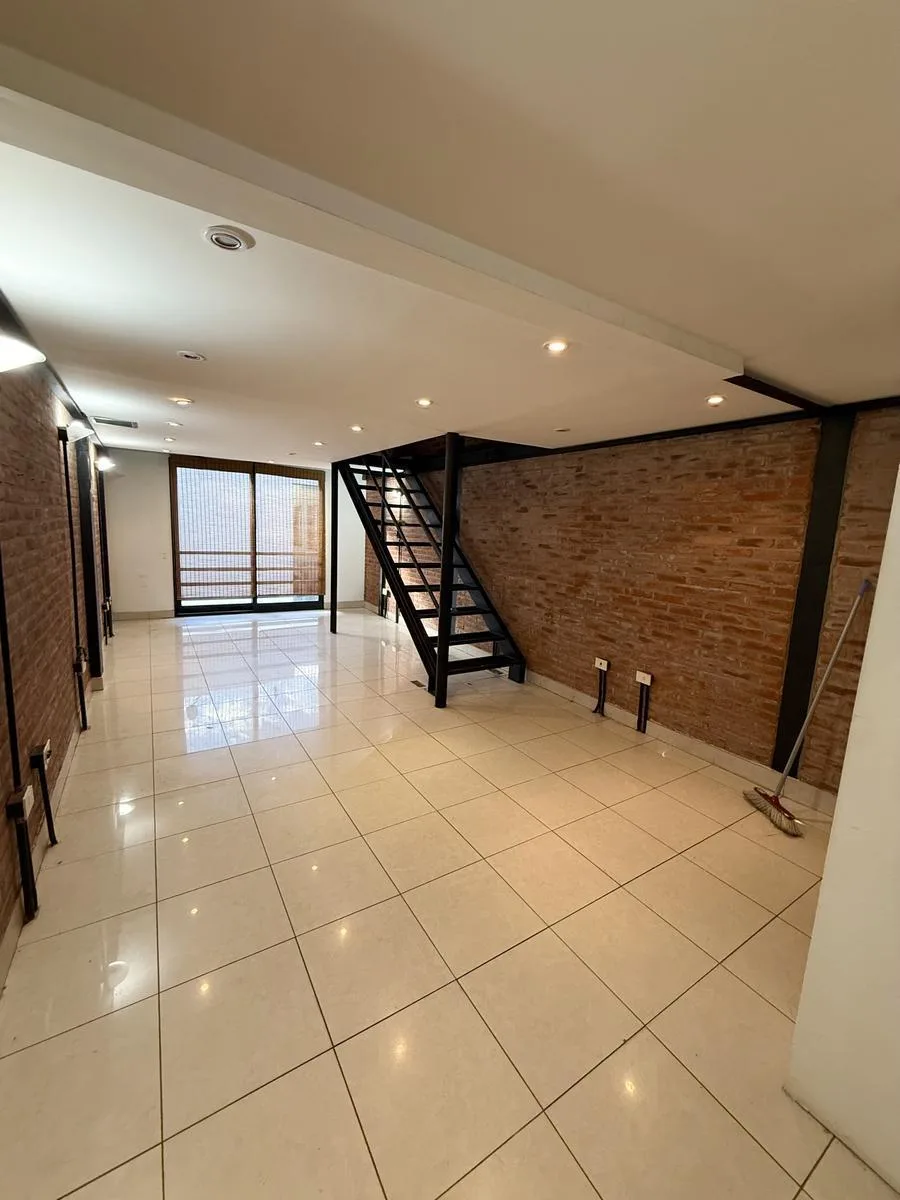 Apartamento duplex com 1 quarto em Puerto Madero