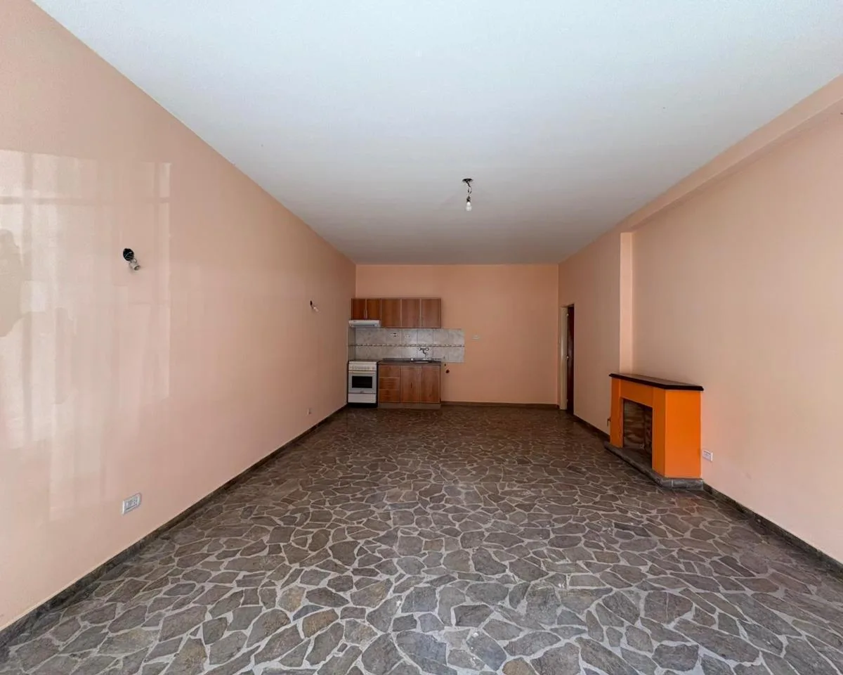 Monoambiente tipo PH en planta baja en Tres de Febrero