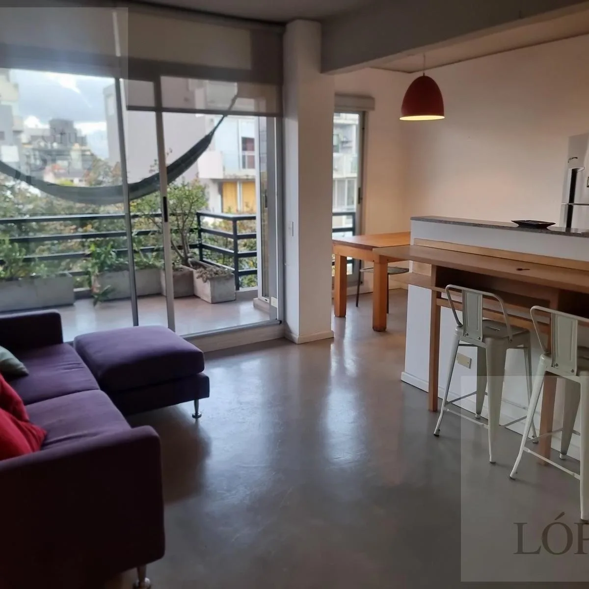 Departamento amoblado de 2 ambientes en Villa Ortúzar con balcón