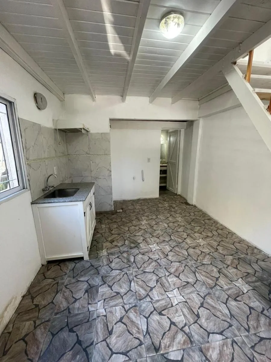 Apartamento de dois ambientes com 1 quarto em Ezeiza