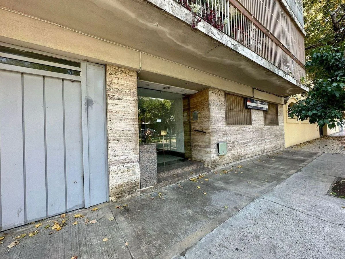 Квартира с 1 спальней и двумя внутренними патио в Villa Devoto