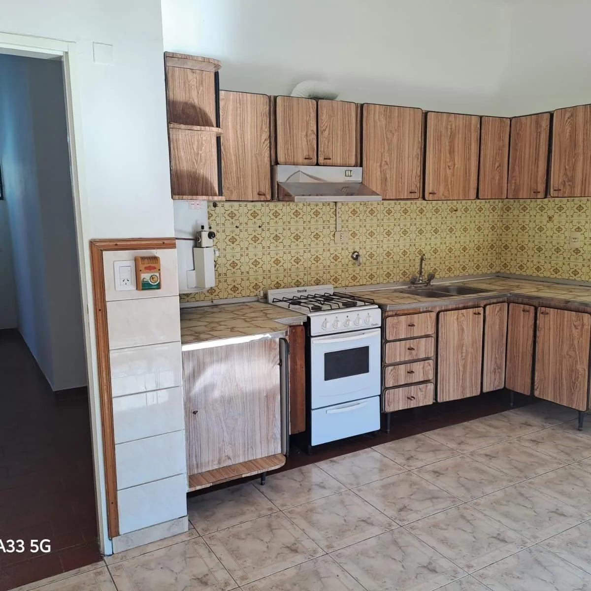 Departamento de 2 habitaciones en primer piso en Rafael Calzada