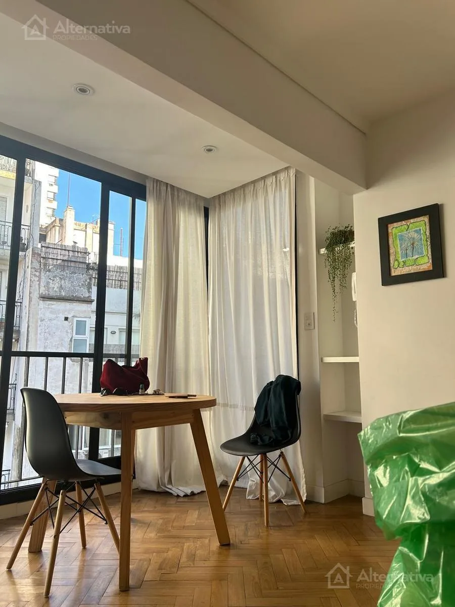 Furnished studio apartment in Recoleta