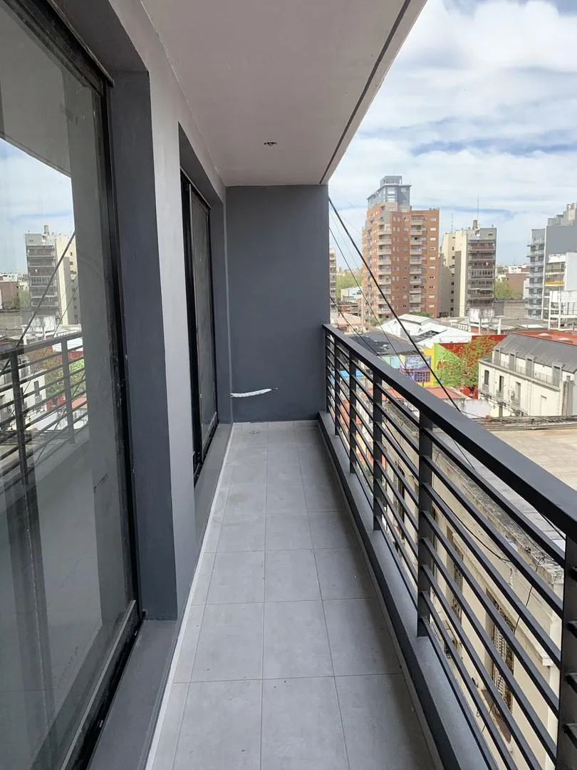 Departamento de 2 ambientes en Flores