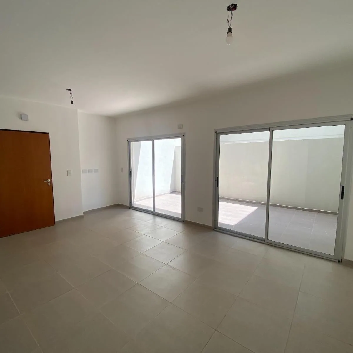 Квартира-студия с патио и балконом в Flores