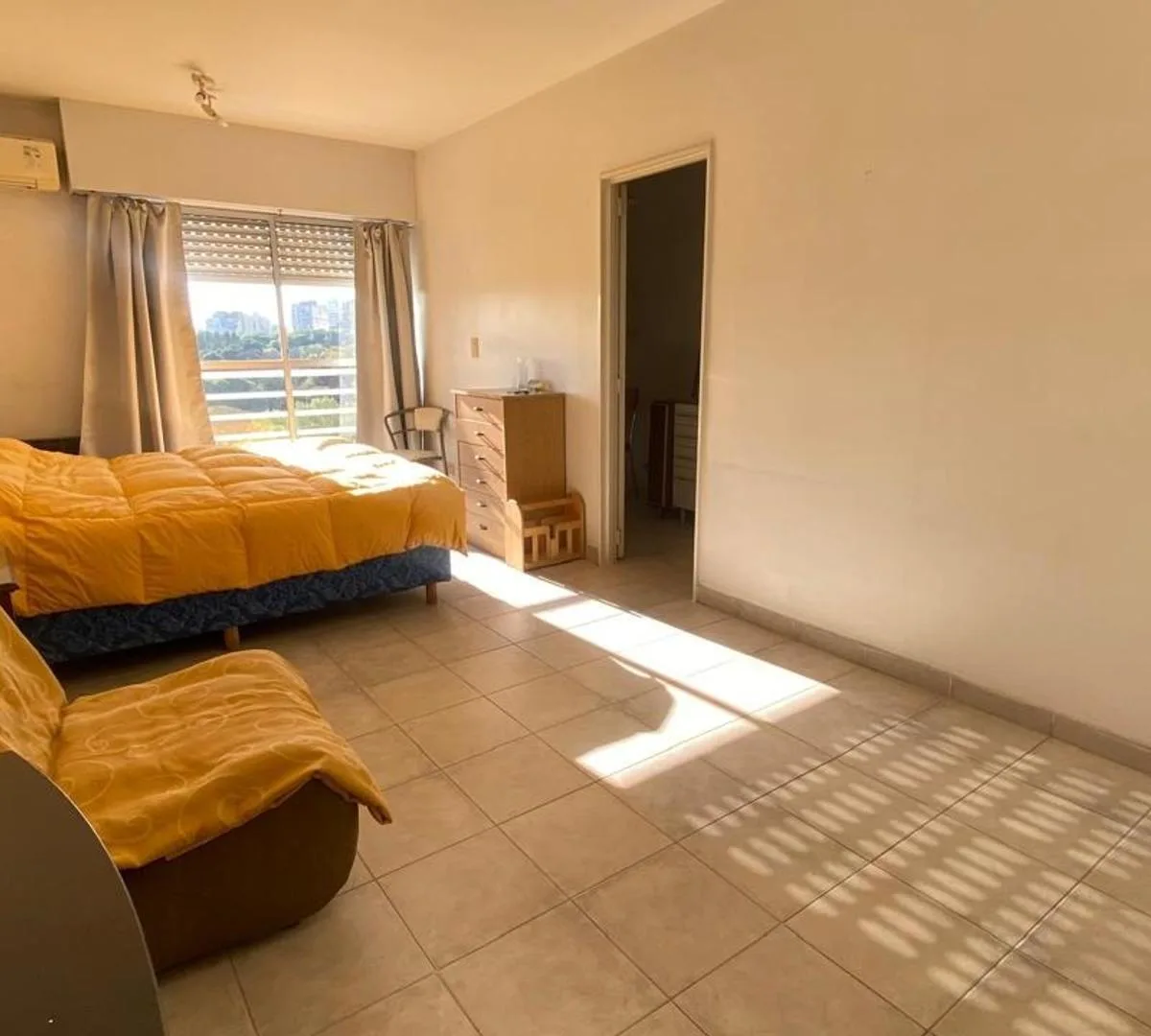 Furnished studio apartment in La Boca