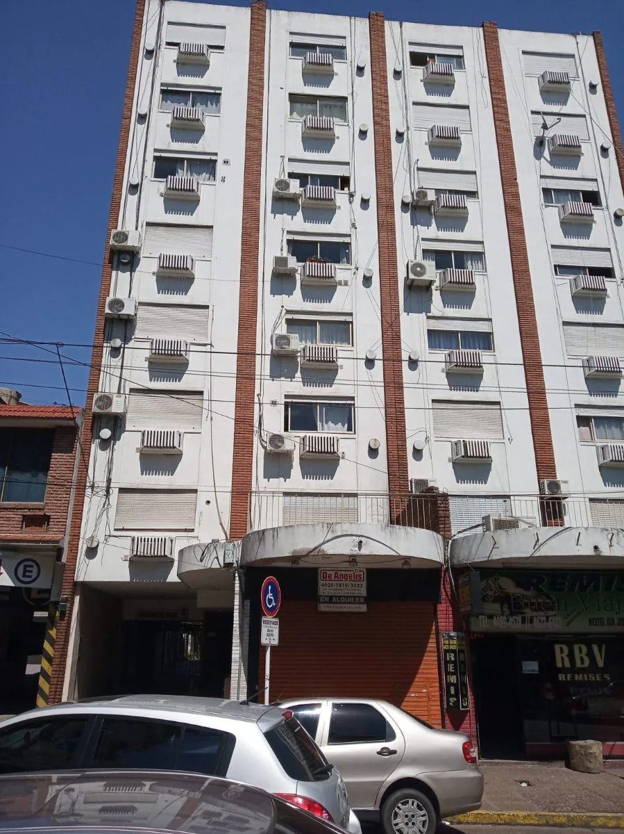 Departamento monoambiente dividido de 1 ambiente en Morón