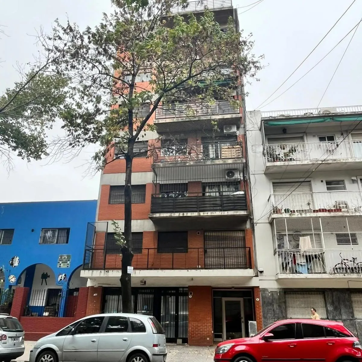 Monoambiente con cocina independiente en Vélez Sarsfield