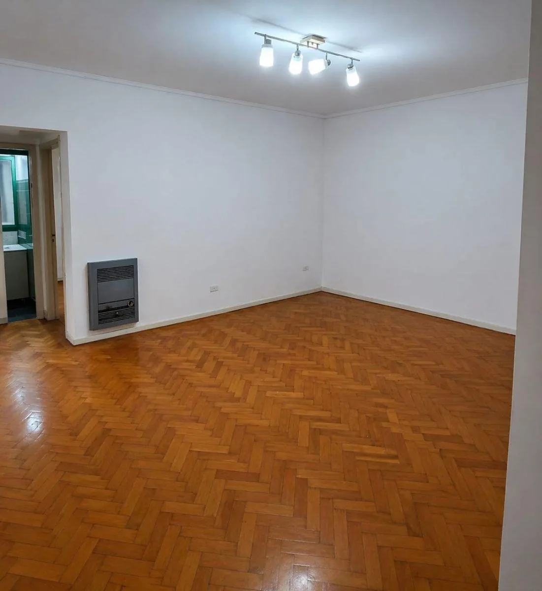 Apartamento de 2 ambientes no 7º andar em Flores