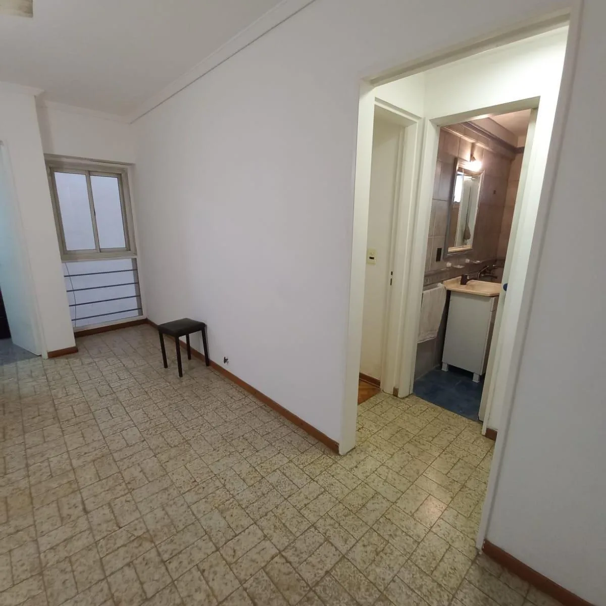 Двухкомнатная квартира рядом с Av. San Juan в Buenos Aires