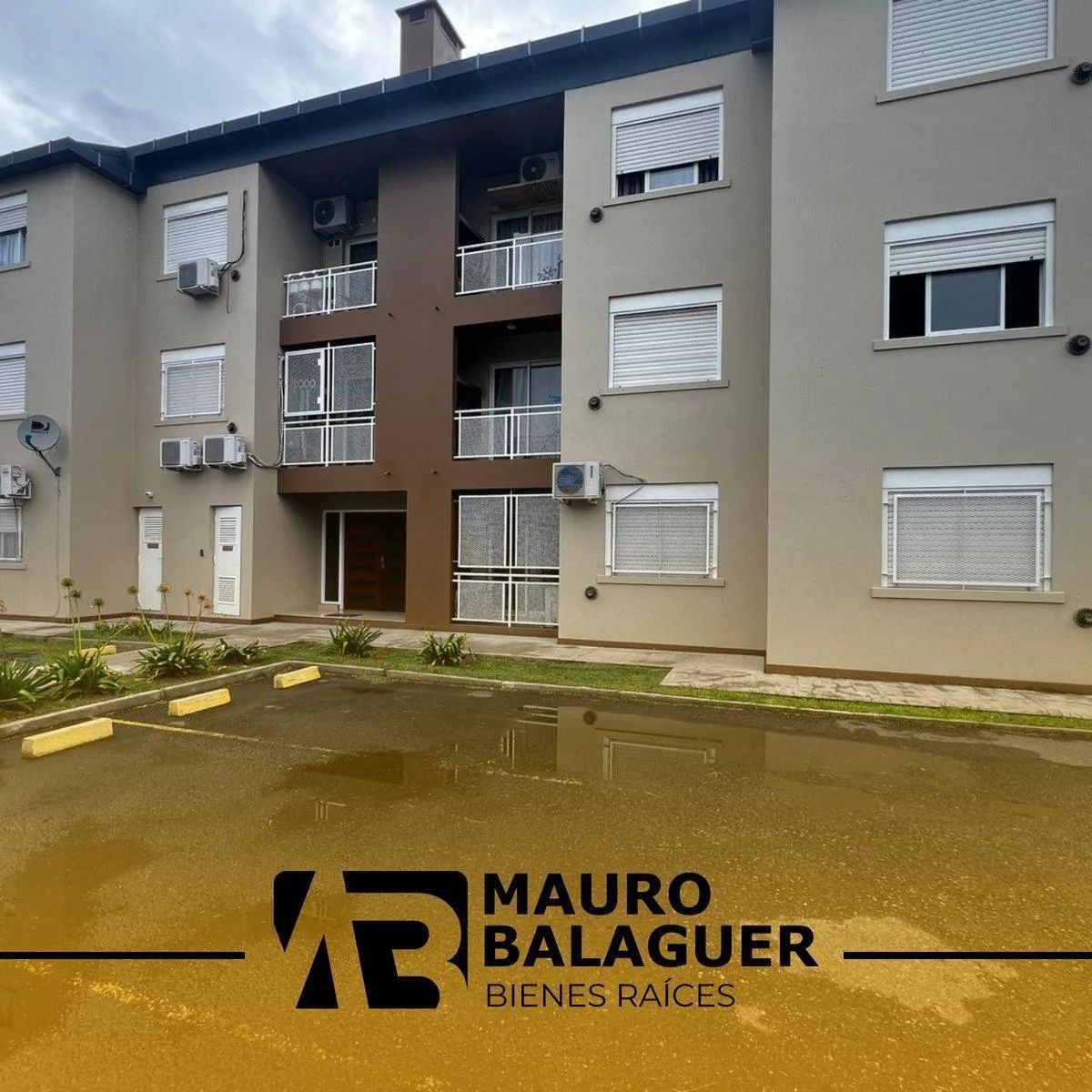 Departamento de 2 ambientes con cochera en Ciudad Evita