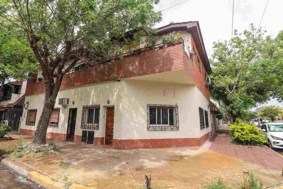 PH de dois ambientes em Martínez com entrada independente