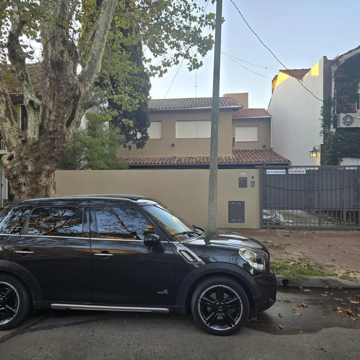 Four-bedroom house for rent in Acassuso