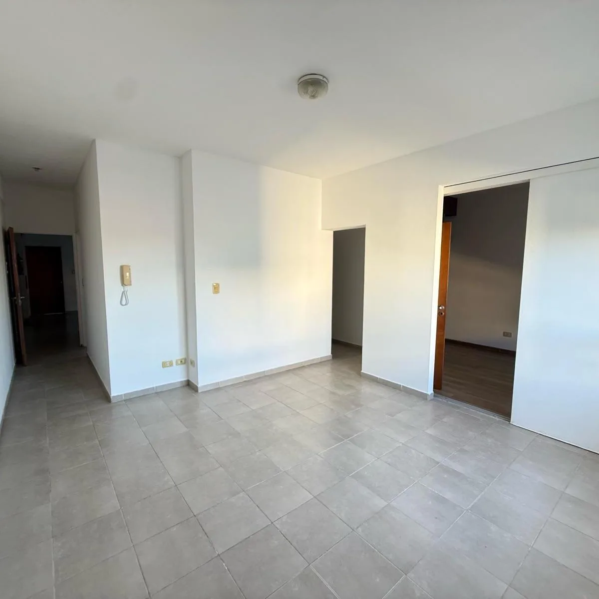 Apartamento de 2 dormitórios em La Plata