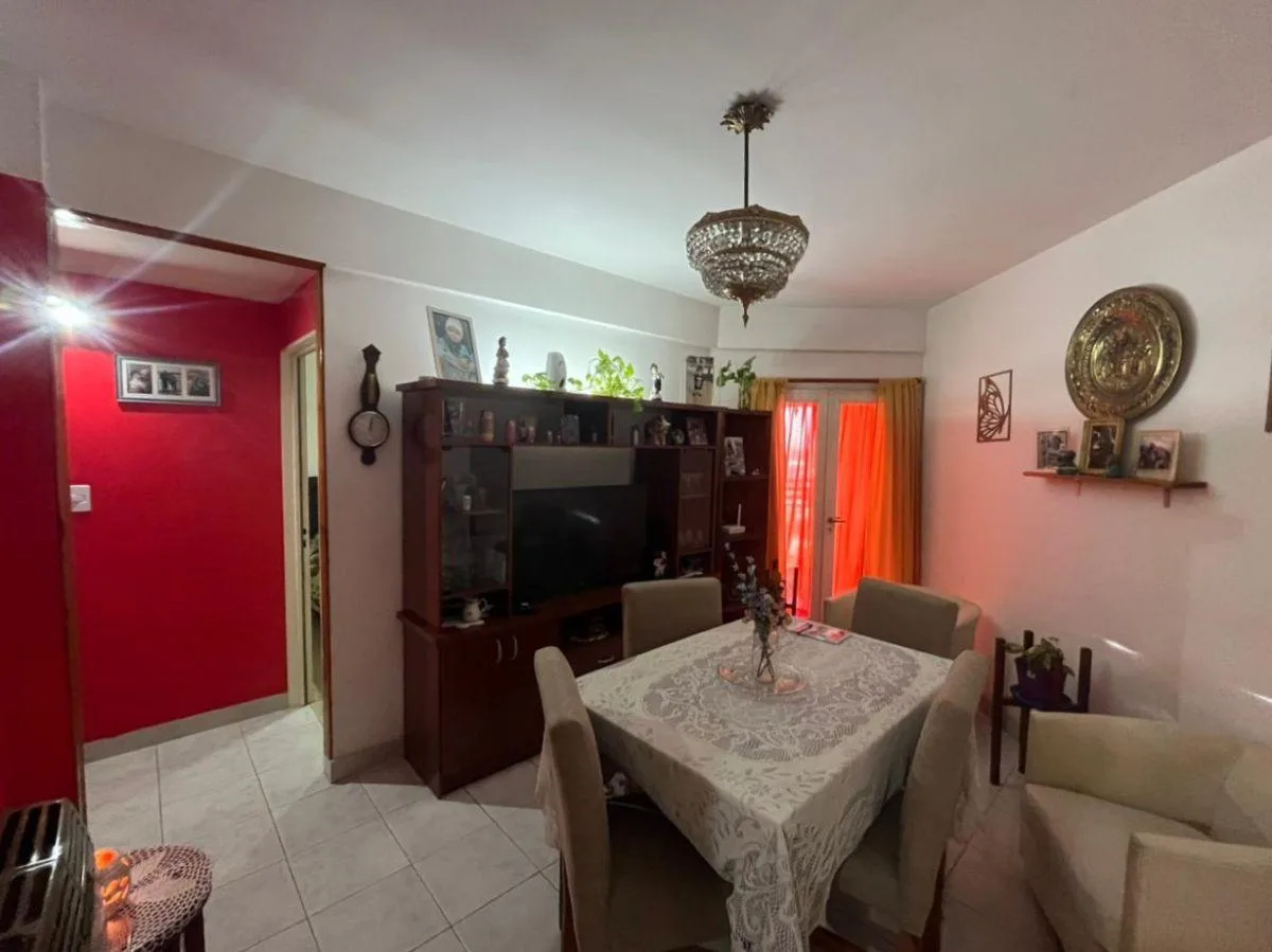 Three-room apartment with balcony in General San Martín