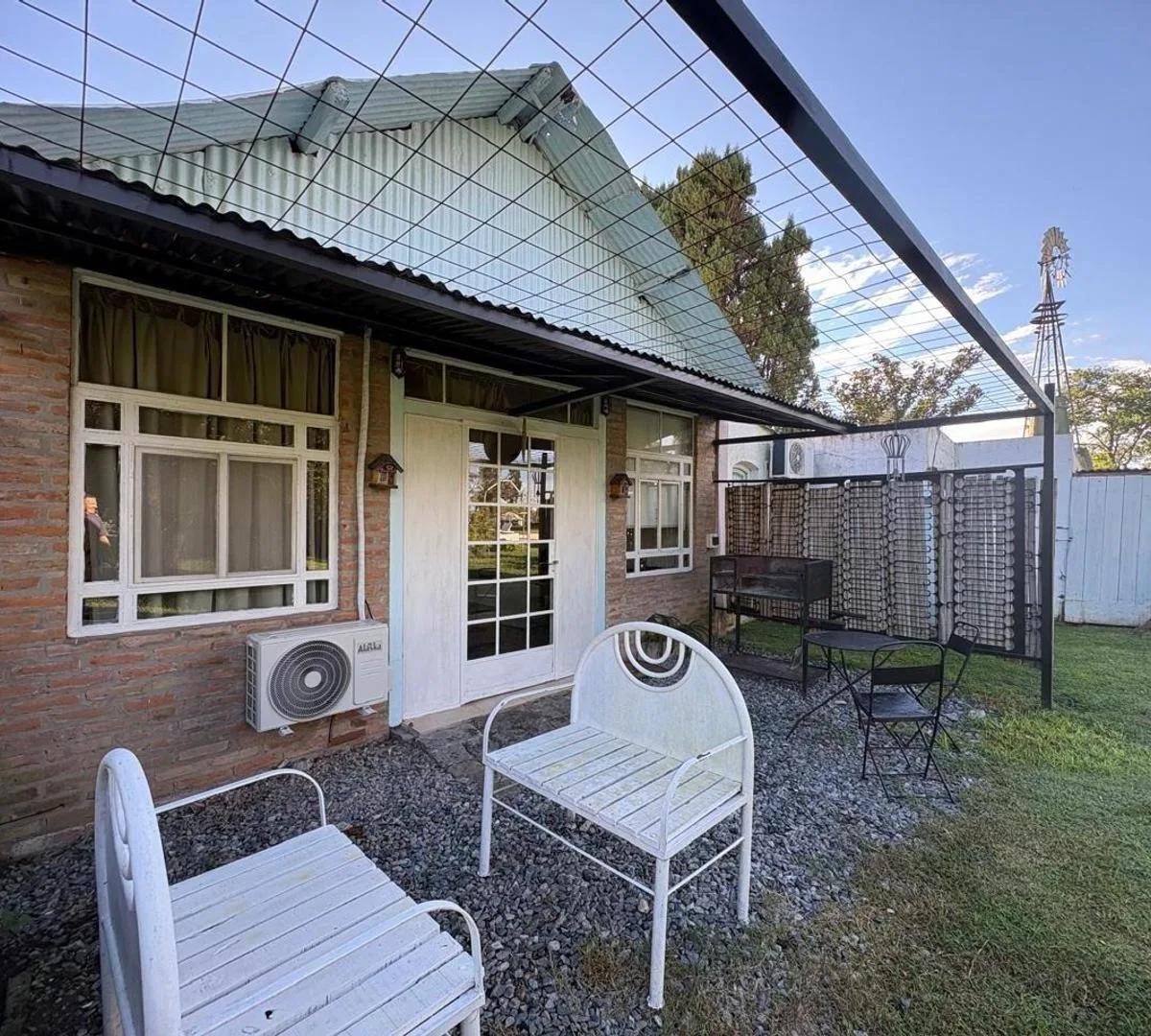 Furnished studio house in Zárate