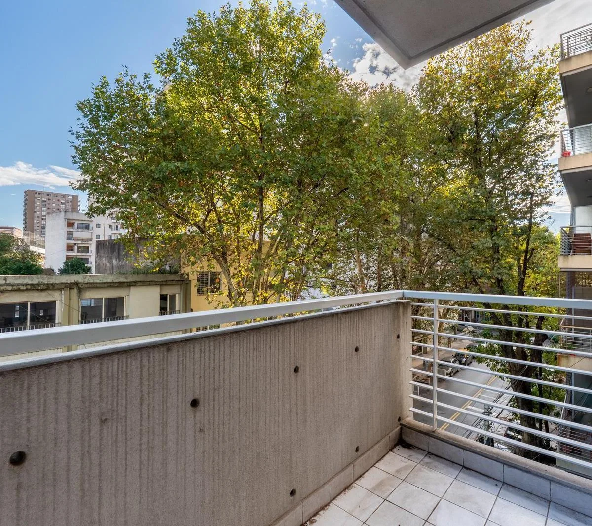 Kitnet mobiliado com varanda em Caballito