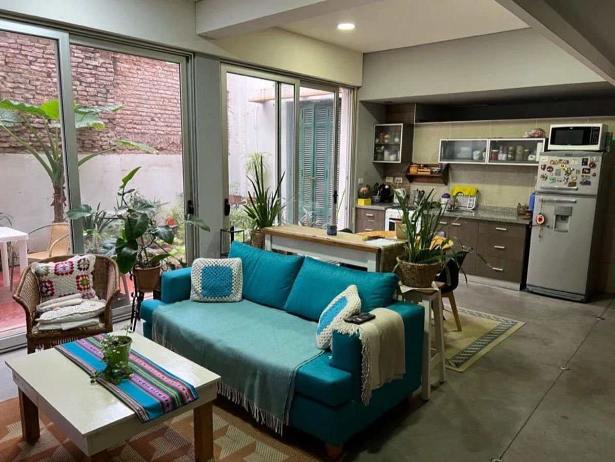 PH с 3 комнатами и внутренним двориком в Barracas