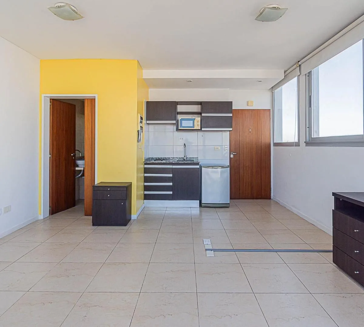 Studio apartment with terrace balcony in Recoleta