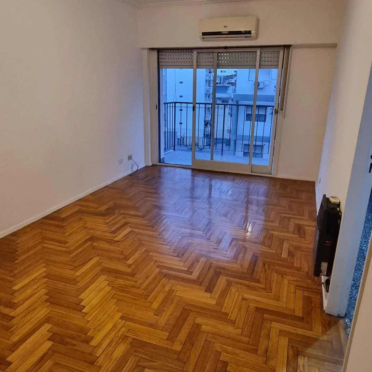 Квартира-студия с балконом в Villa Urquiza