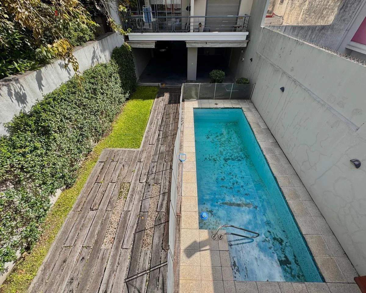 Departamento de 3 ambientes con balcón y parrilla propia en Villa Pueyrredón