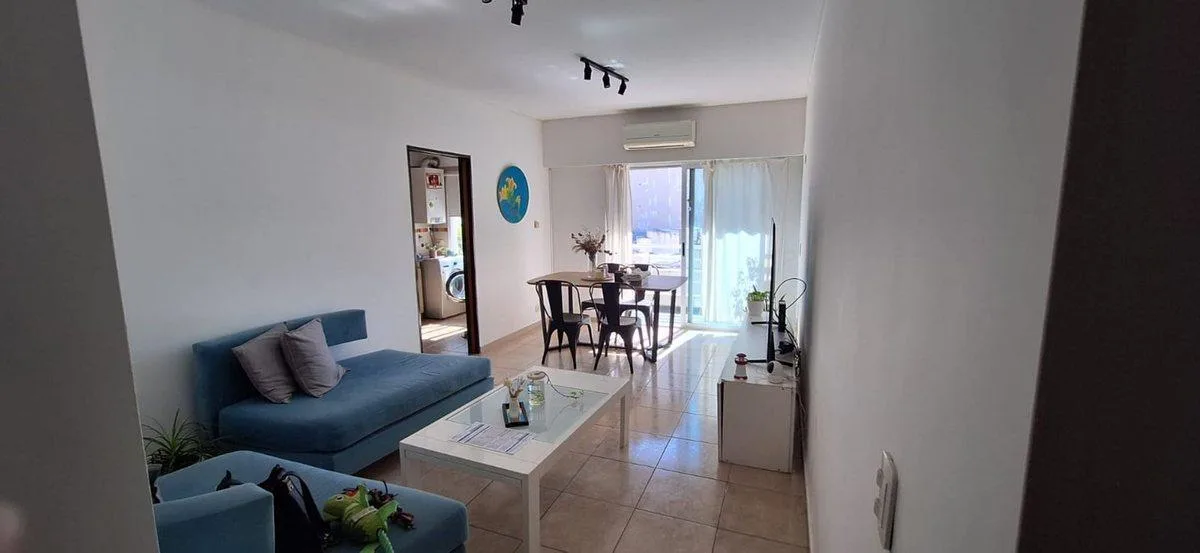 Two-room apartment with balcony in Flores
