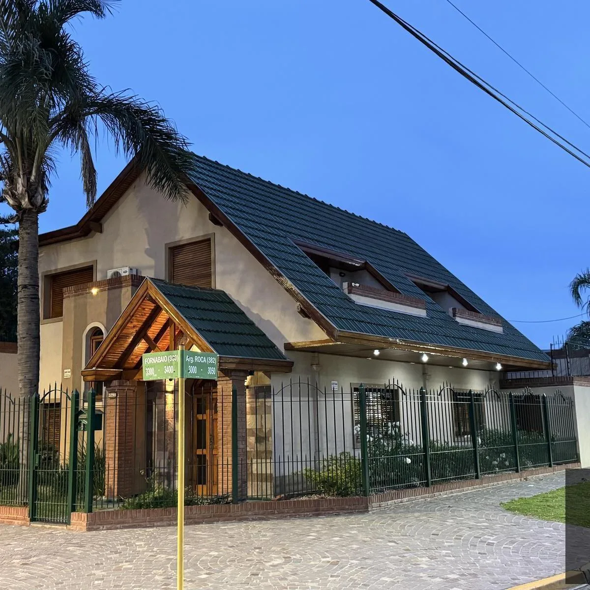 Casa 4 Ambientes en Alquiler Barrio Parque Calchaqui Quilmes