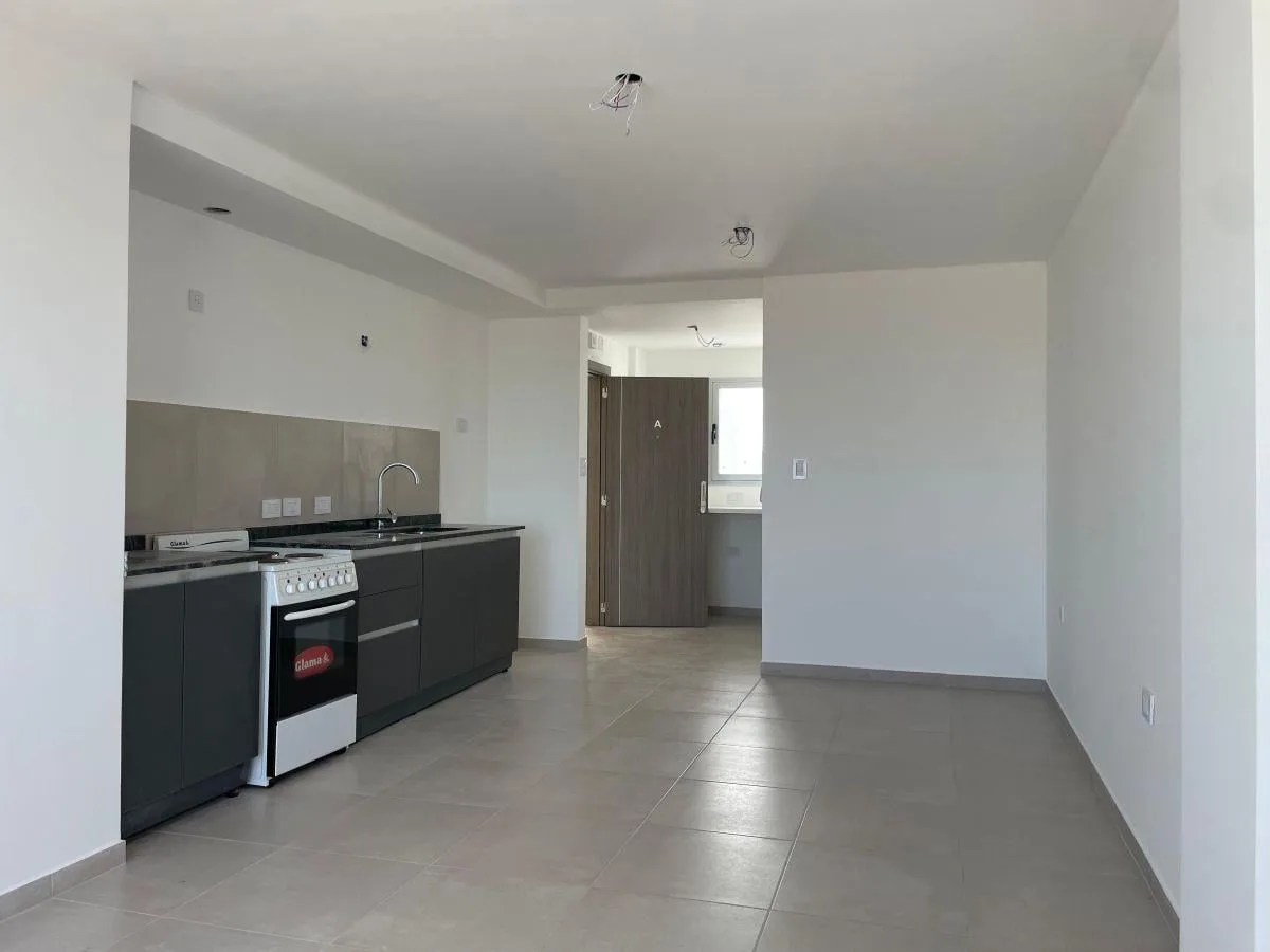 Kitnet em La Plata com varanda e 36 m²