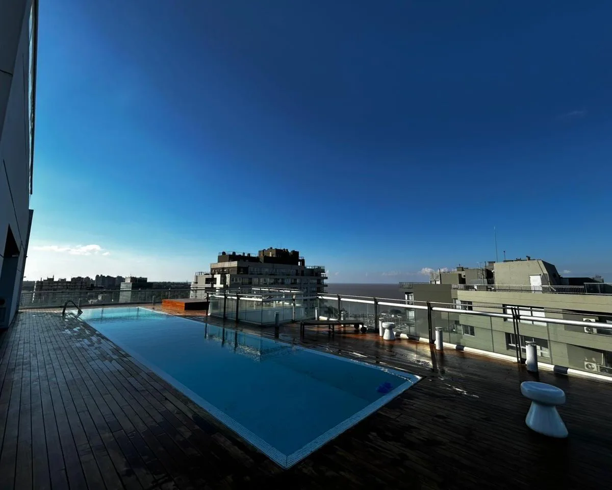 Apartamento de dois ambientes com vaga de garagem em Olivos