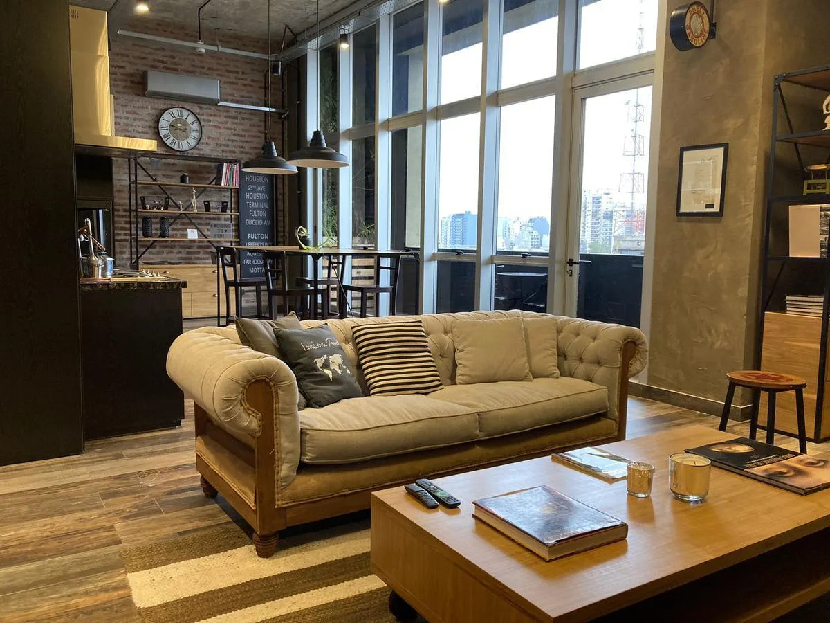 Industrial-style furnished loft on Molina Ciudad 5th floor