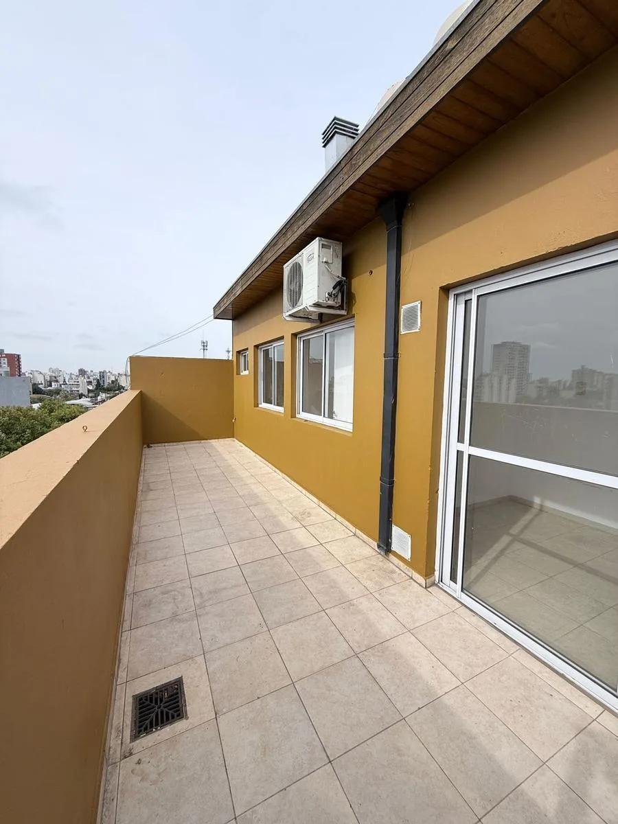 Apartamento de dois ambientes com varanda em Vélez Sarsfield