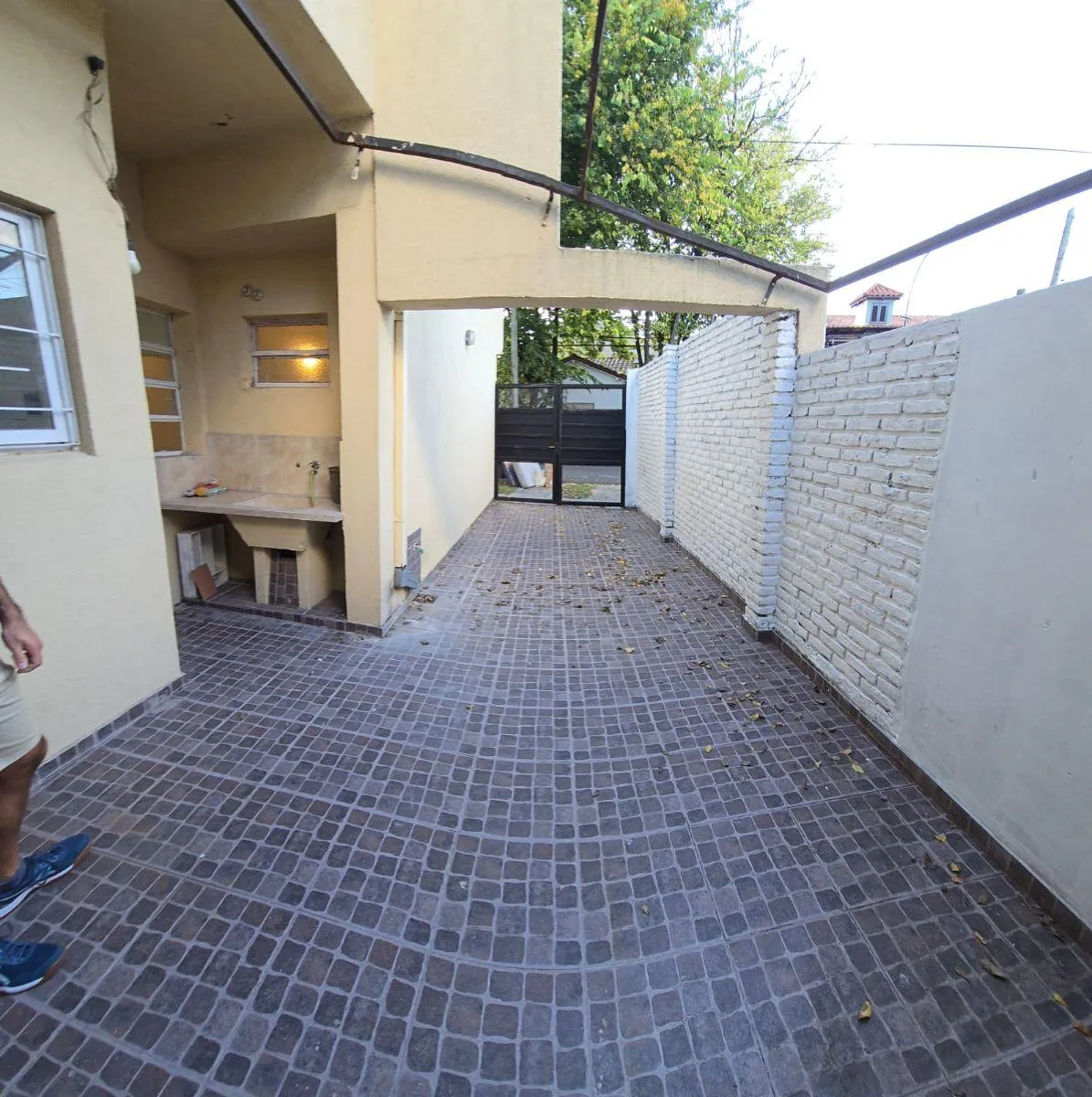Refurbished PH with 2 bedrooms and parking in Vicente López