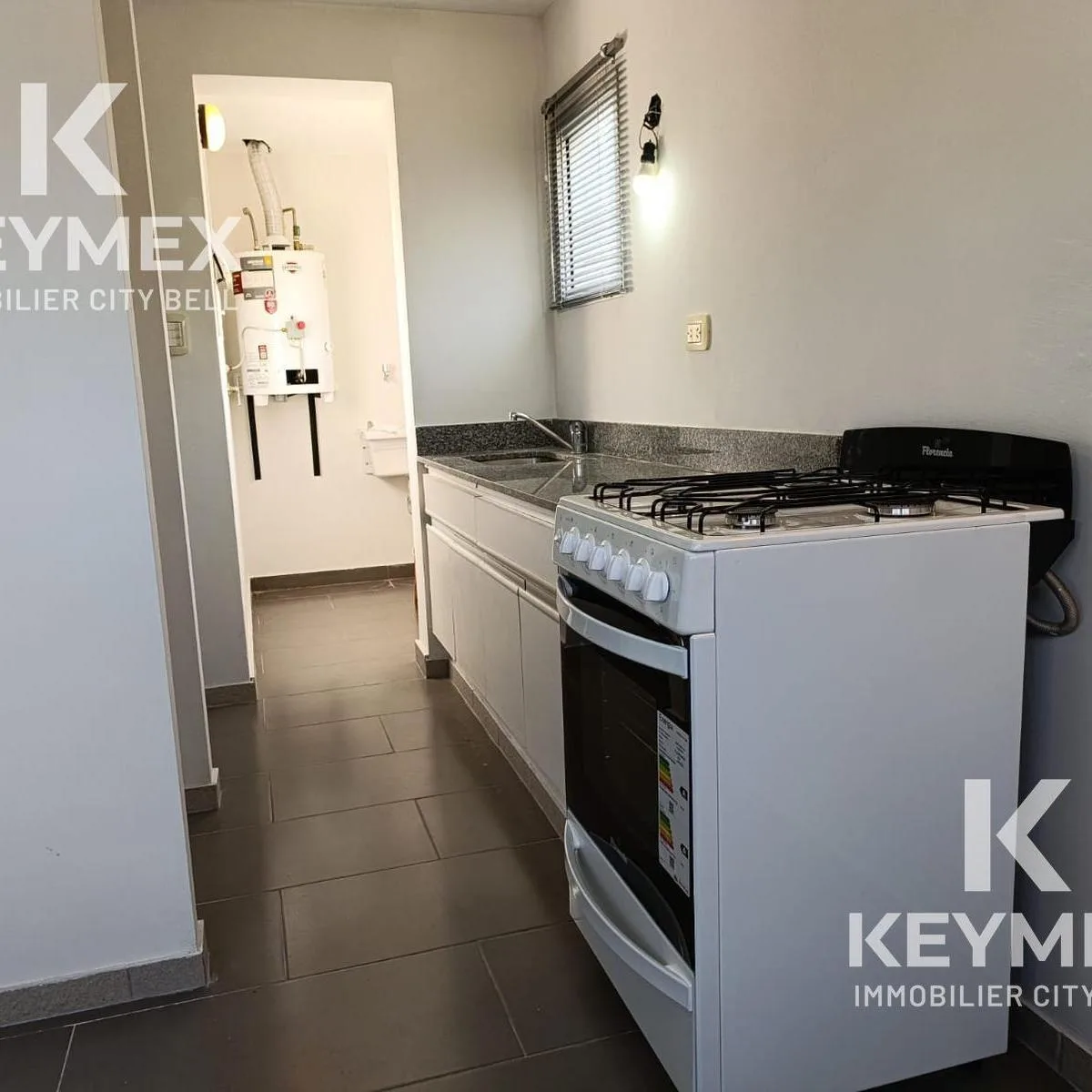 Front-facing one-bedroom apartment in La Plata
