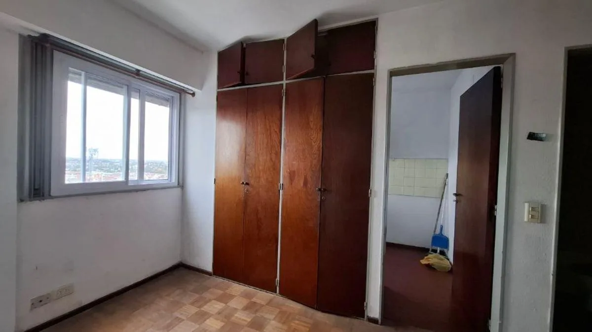 Departamento de 2 ambientes en Avellaneda, 1 dormitorio en piso 13