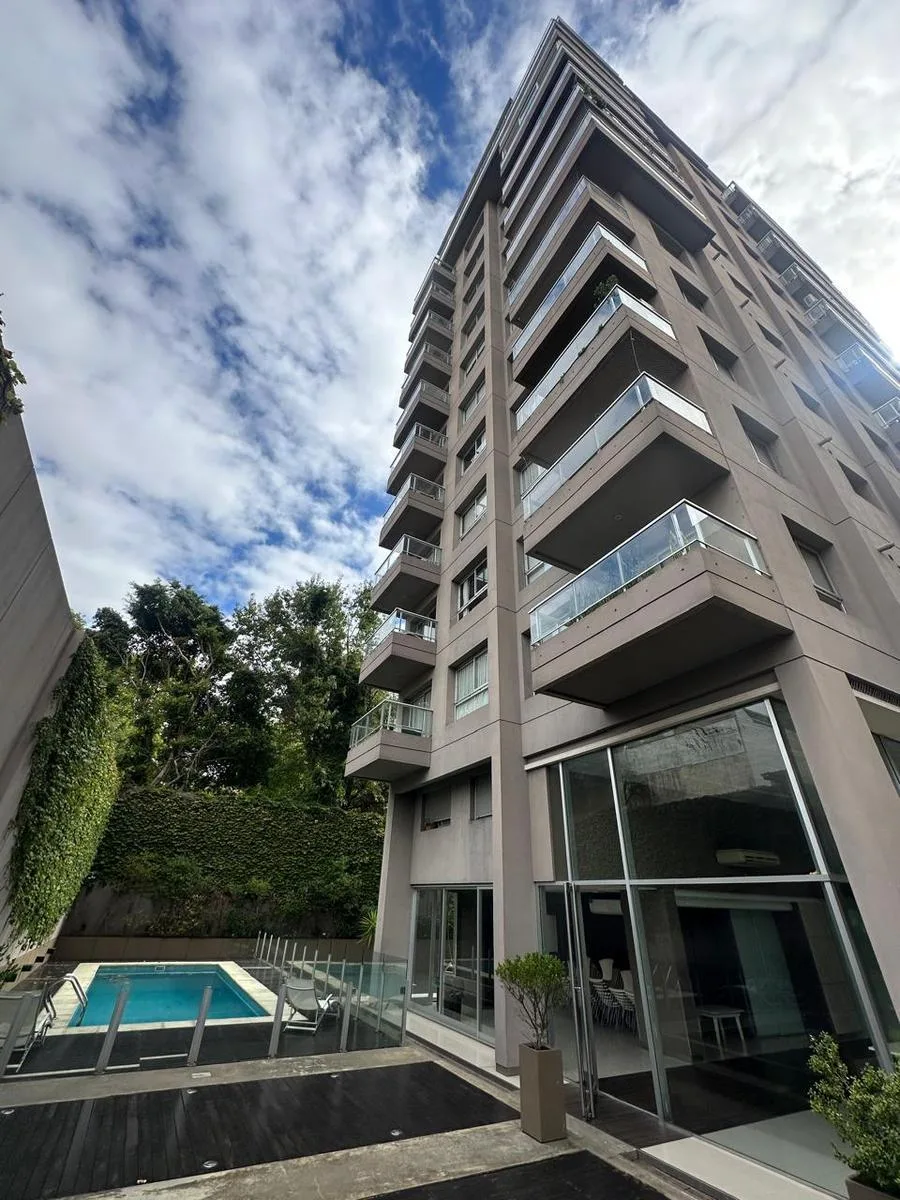 Furnished two-bedroom apartment in Núñez with parking and amenities