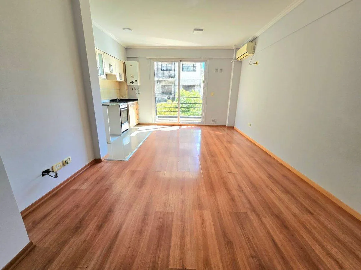 Квартира с 1 спальней и балконом в Villa Santa Rita