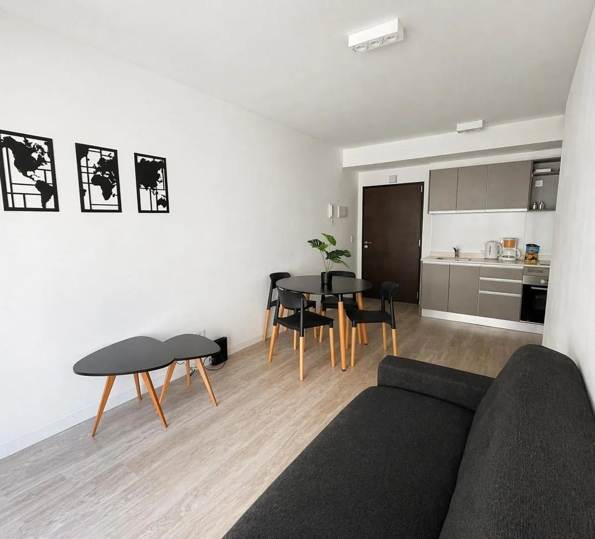 Apartamento mobiliado de 1 dormitório em Recoleta