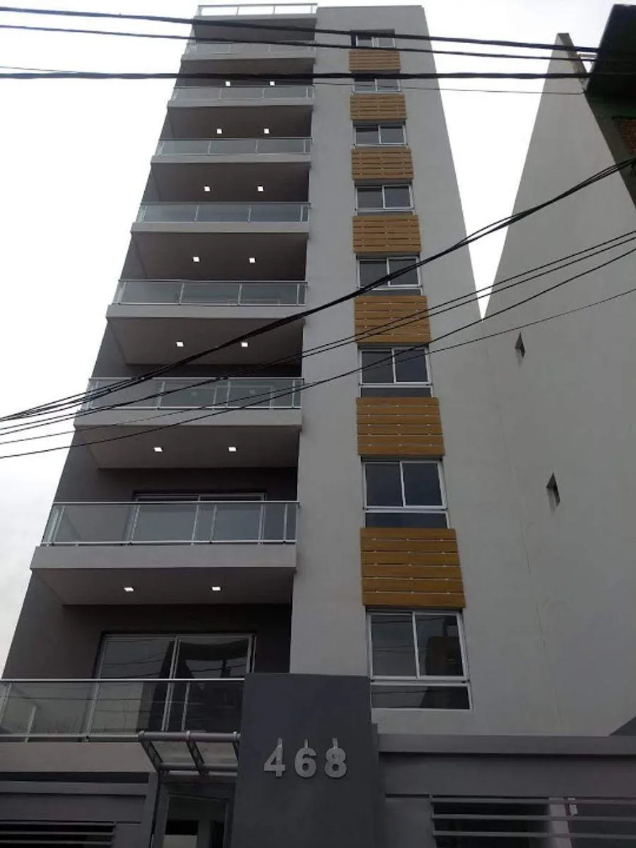 First-floor one-bedroom apartment, courtyard-facing, in Quilmes