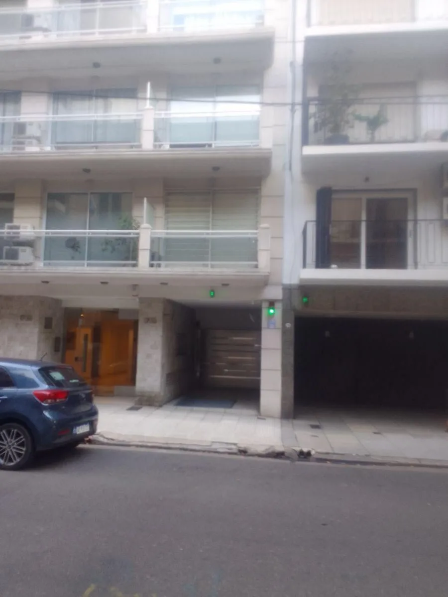 Квартира-студия с (закреплённым) парковочным местом в Recoleta