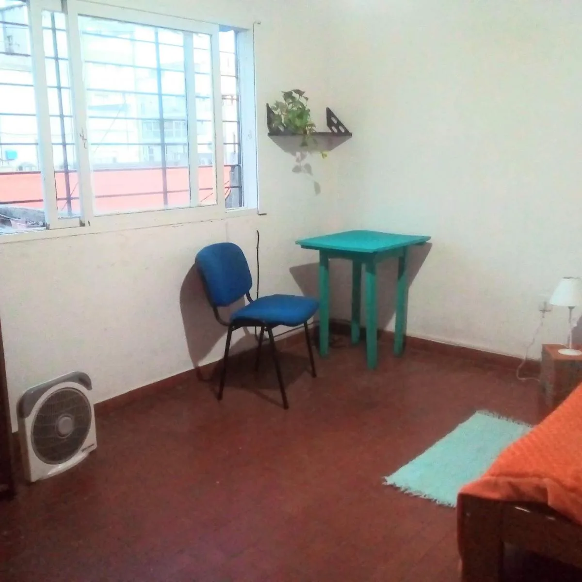 Habitación individual amoblada en departamento compartido en Buenos Aires