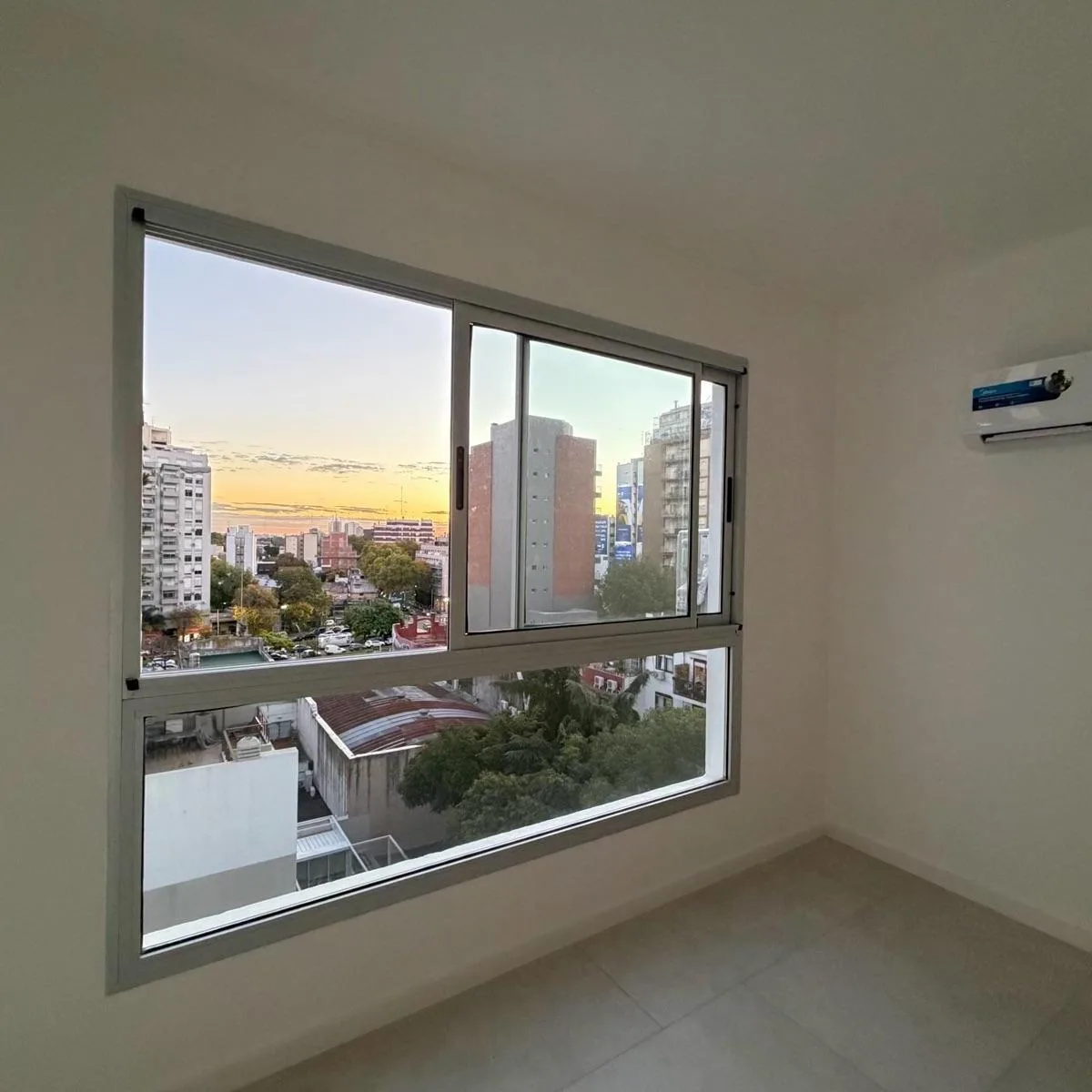 Квартира-студия новая в Núñez с бассейном и коворкингом