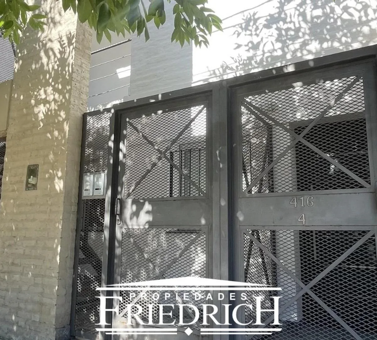 Apartamento de dois ambientes com 1 quarto em Luján