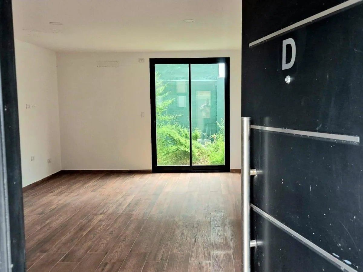 Kitnet com pátio e ar-condicionado em Escobar