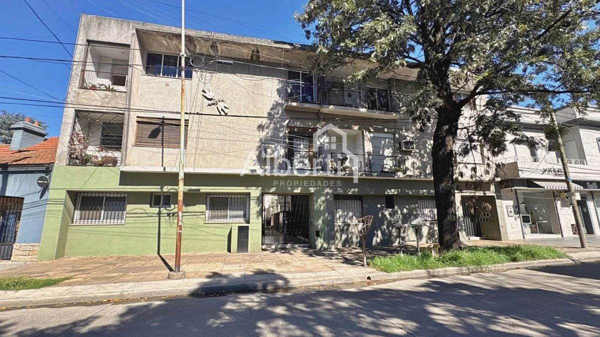 Departamento de 2 ambientes en Haedo Centro