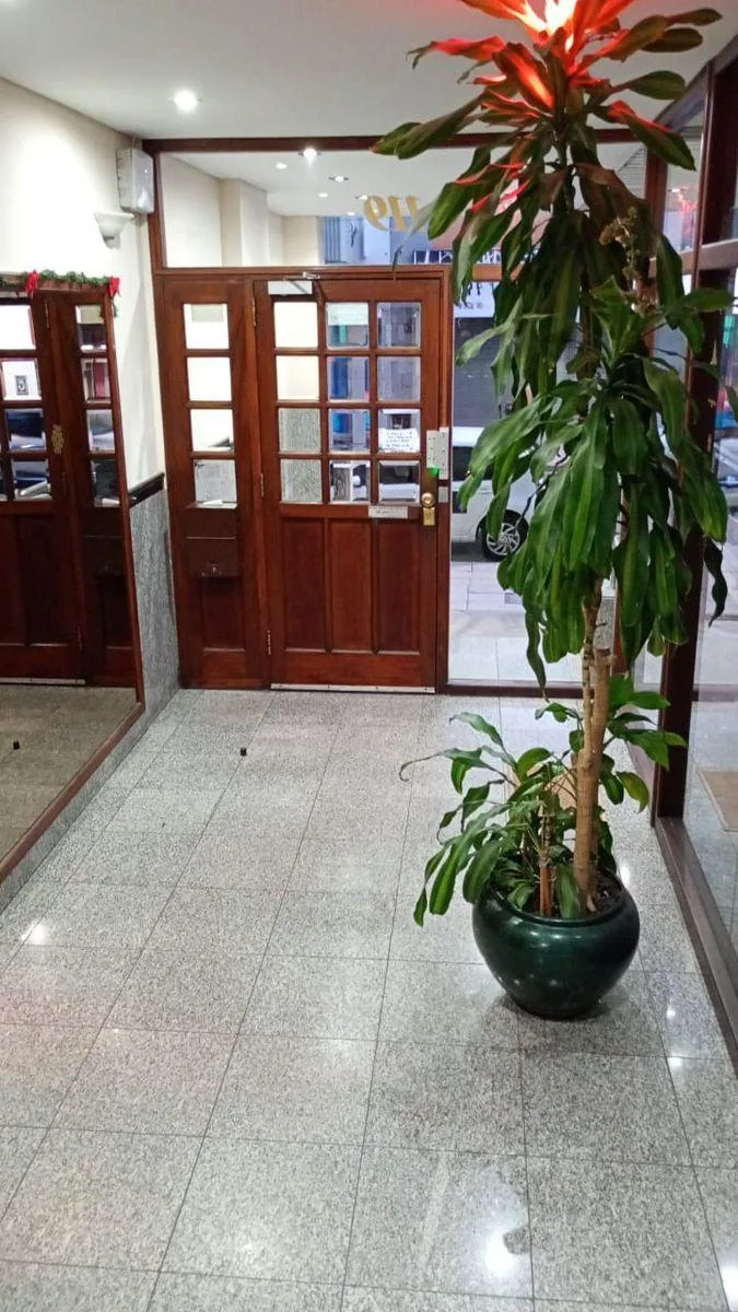 Квартира с четырьмя комнатами в Quilmes Centro