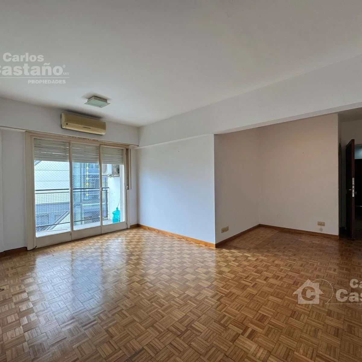Departamento de 3 ambientes con balcón en Vicente López