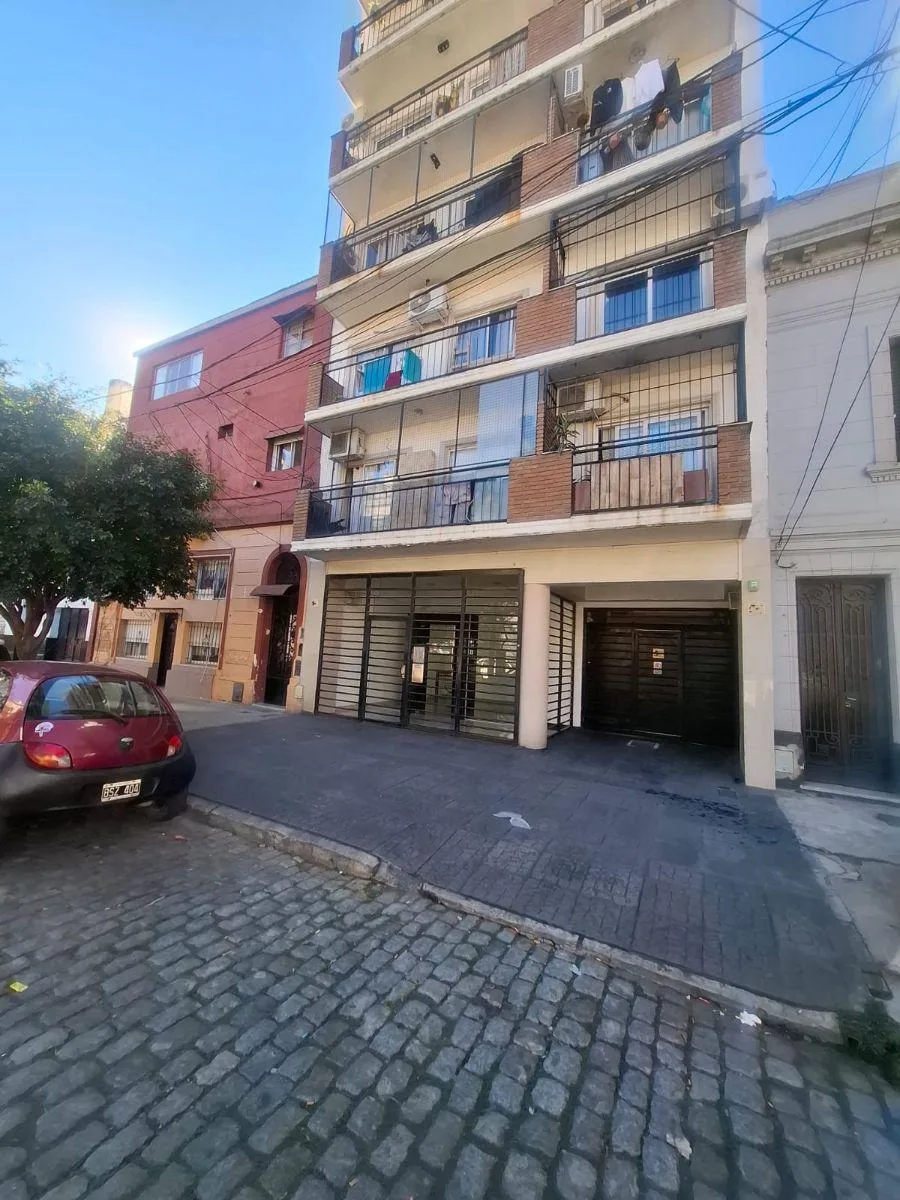 Квартира-студия 35 m² с балконом в Villa General Mitre