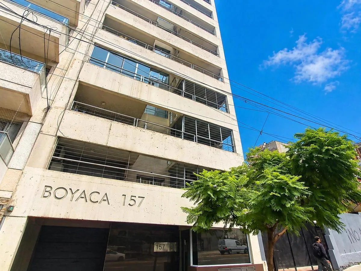 Two-room apartment with balcony in Flores/Caballito Sur