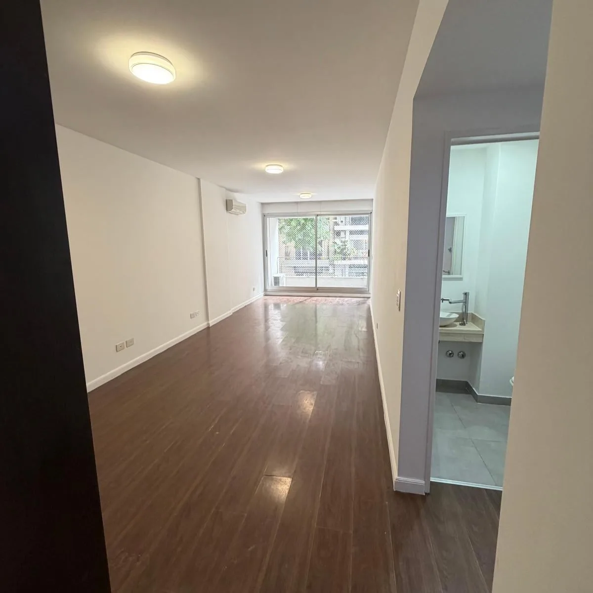 Monoambiente divisible en Colegiales con balcón y 46 m²